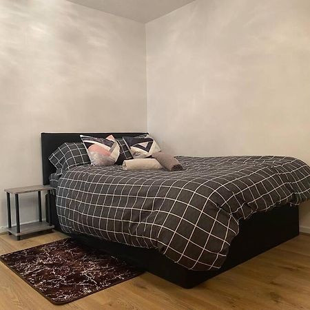2 Bedroom Flat Camberwell Grove لندن المظهر الخارجي الصورة