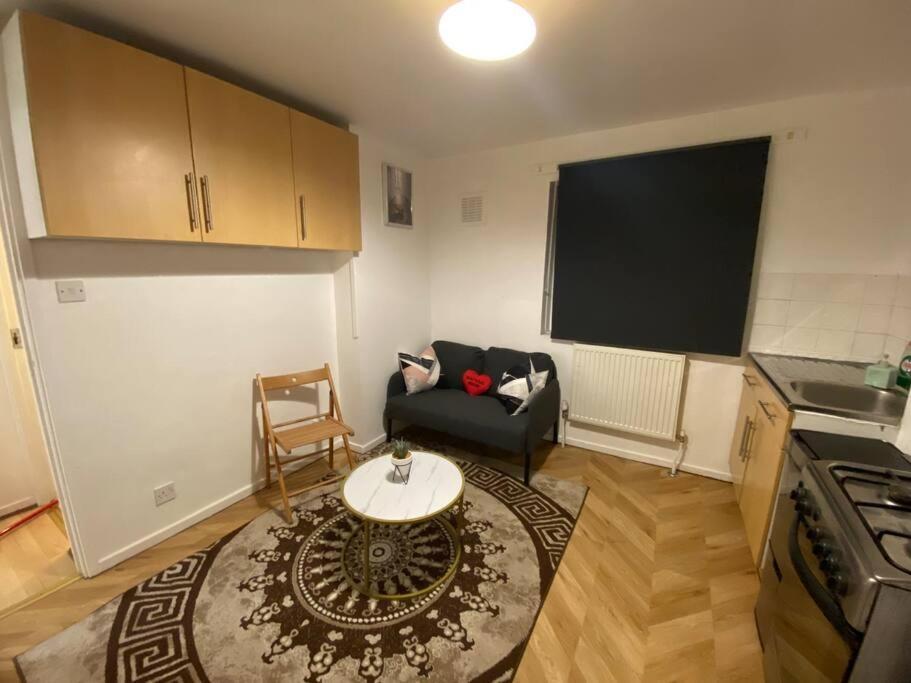 2 Bedroom Flat Camberwell Grove لندن المظهر الخارجي الصورة